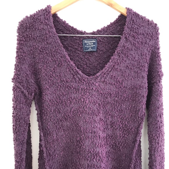 Abercrombie & Fitch Fuzzy Purple Sweater - Picture 2 of 13